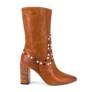 Free People Women’s Dakota Heel Studded Pointed Western Leather Boots in Rum 8